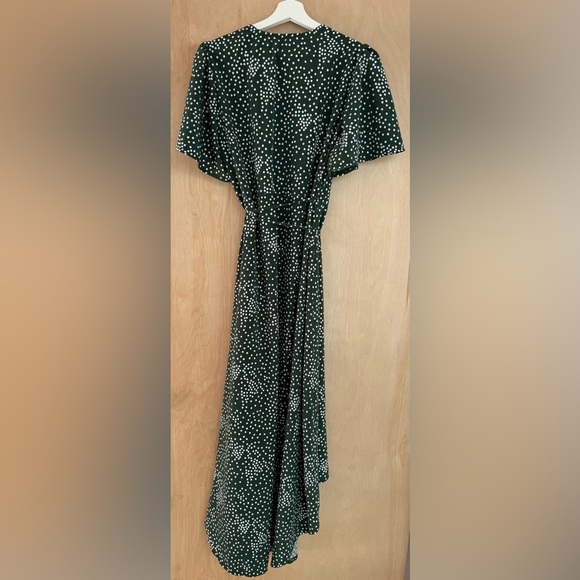 Missguided Green High Low Dress - Picture 12 of 15